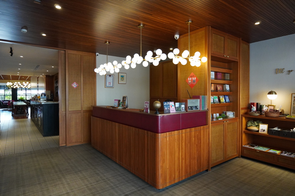 佳適旅舍站前館